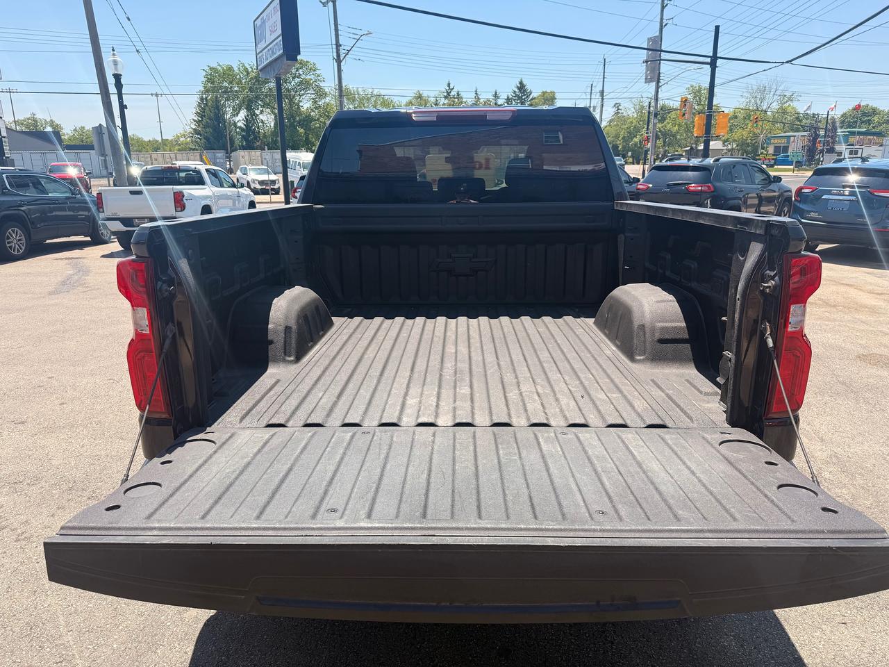2024 Chevrolet Silverado 1500 RST Photo