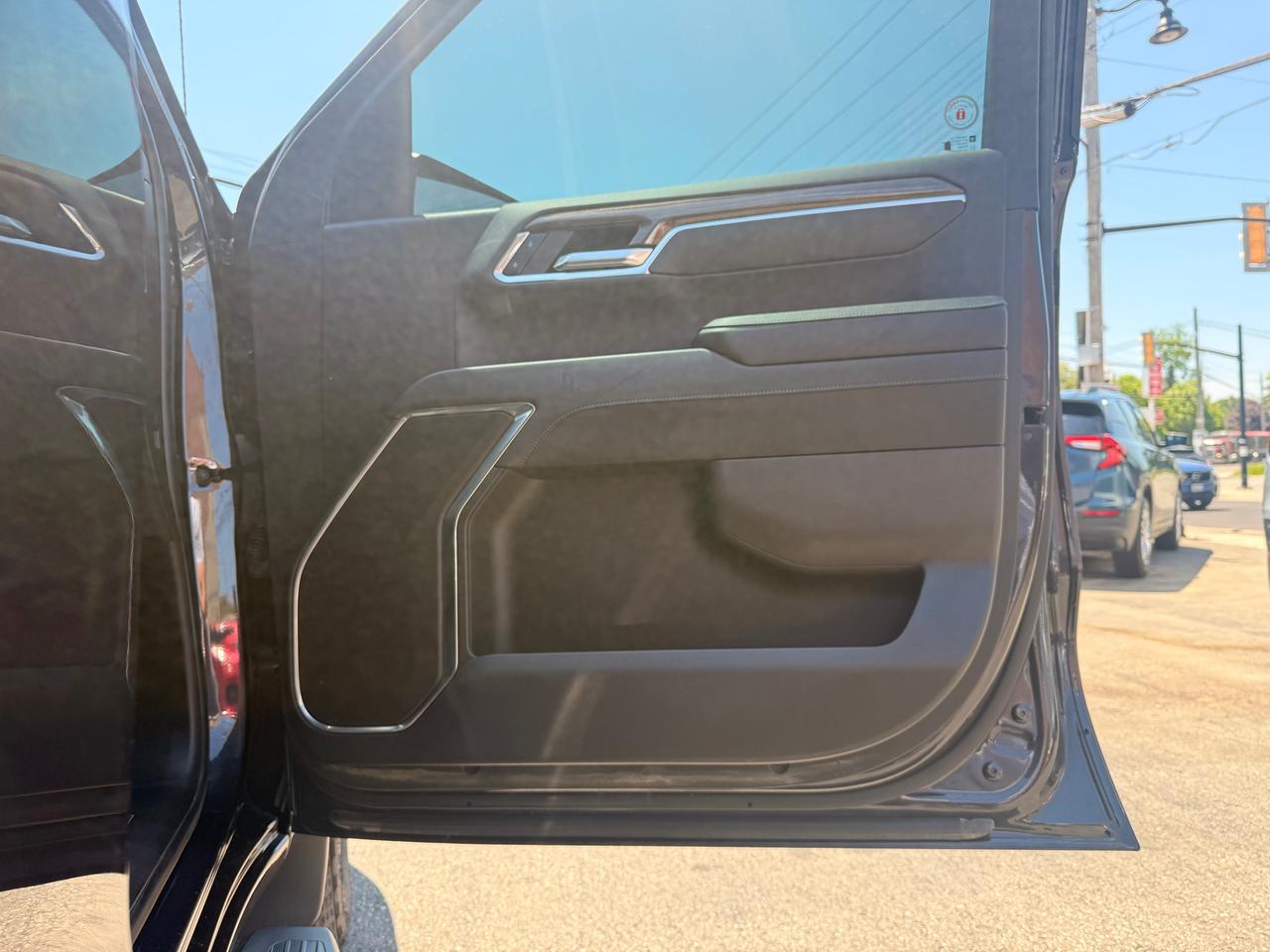 2024 Chevrolet Silverado 1500 RST Photo