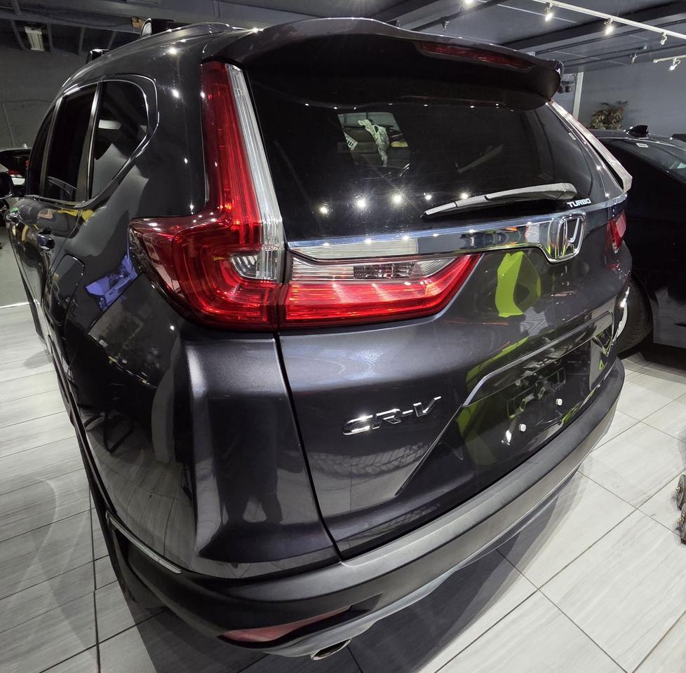 2017 Honda CR-V Touring Photo
