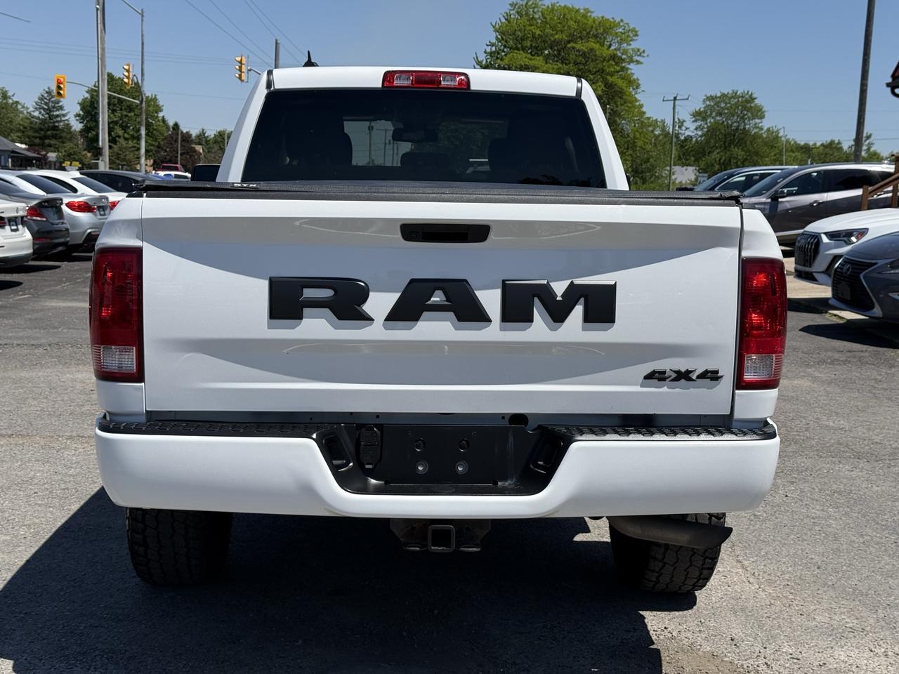 2019 RAM 1500 Classic EXPRESS Photo