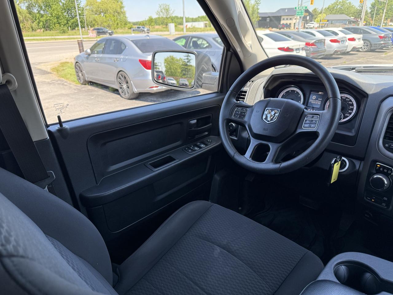 2019 RAM 1500 Classic EXPRESS Photo