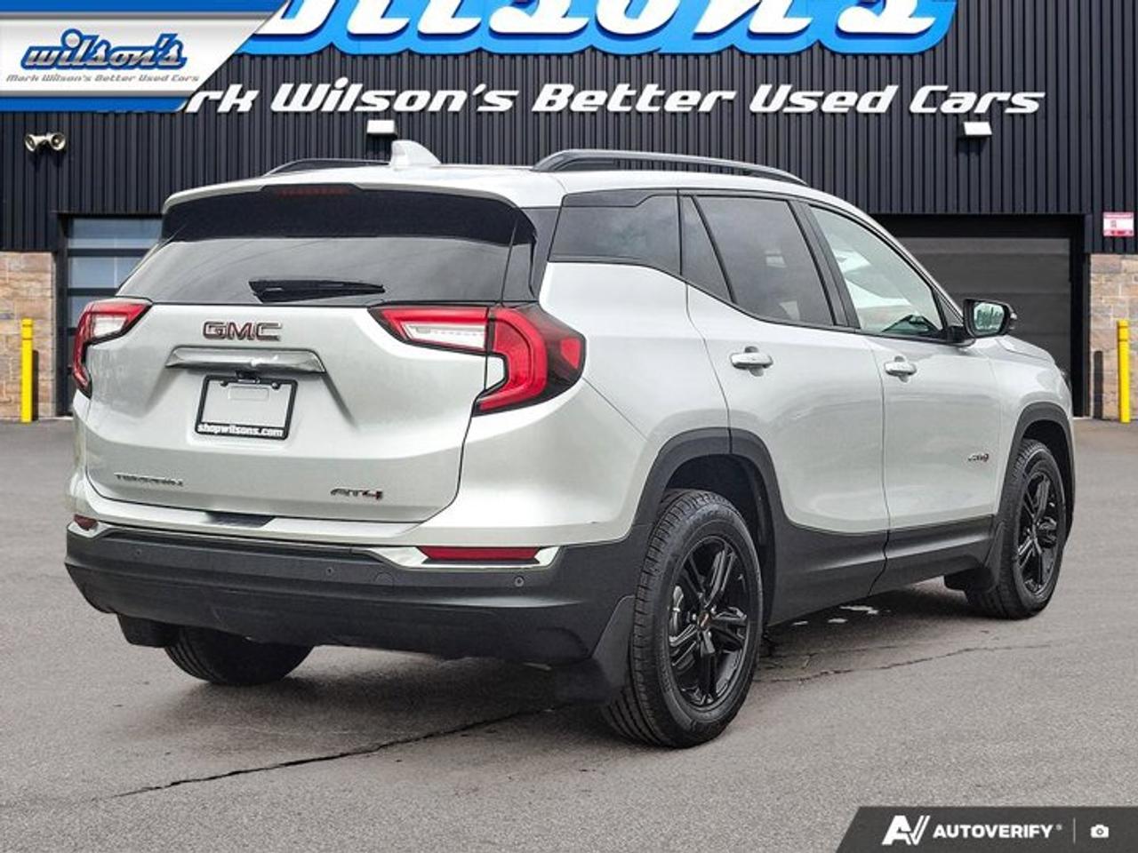 2022 GMC Terrain AT4 AWD | Leather | Pano Roof | Heated Seats + Steering | CarPlay | Bose Audio | and More ! Photo