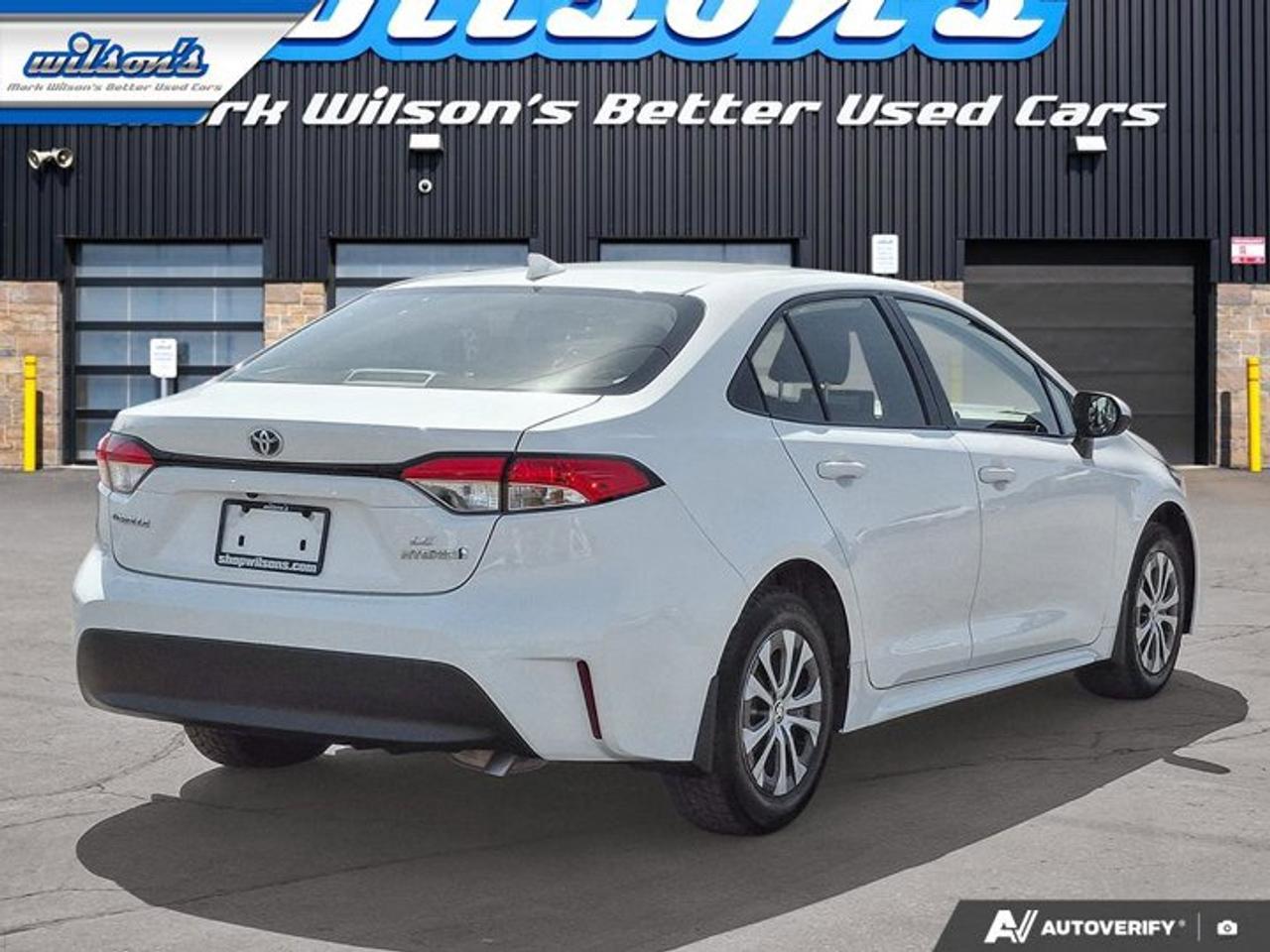 2023 Toyota Corolla Hybrid LE | Radar Cruise | CarPlay + Android | Heated Seats | Rear Camera | and More ! Photo