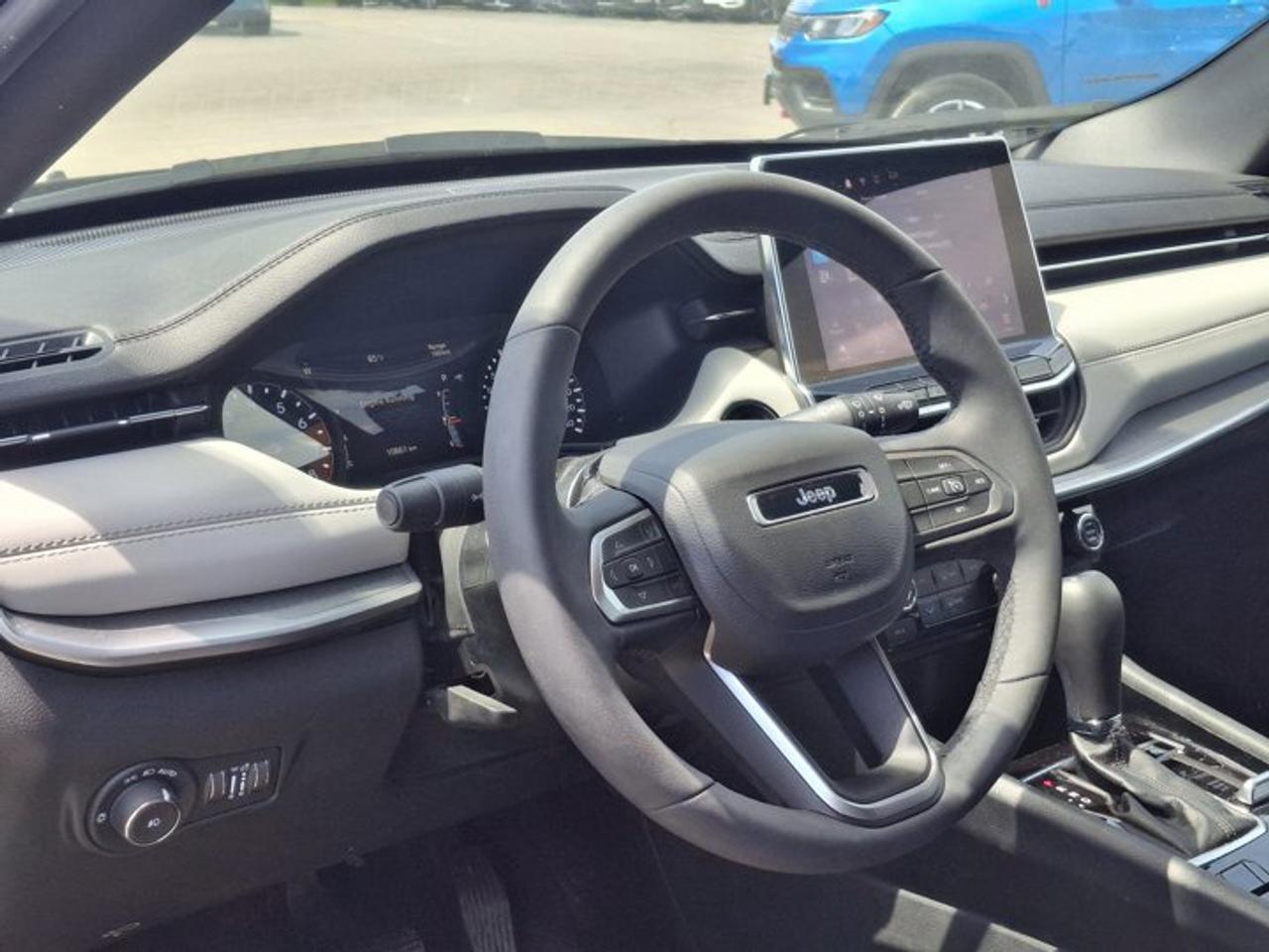 2024 Jeep Compass Limited 4x4 | Leather | Heated Seats + Steering | Remote Start | BSM | and More ! Photo