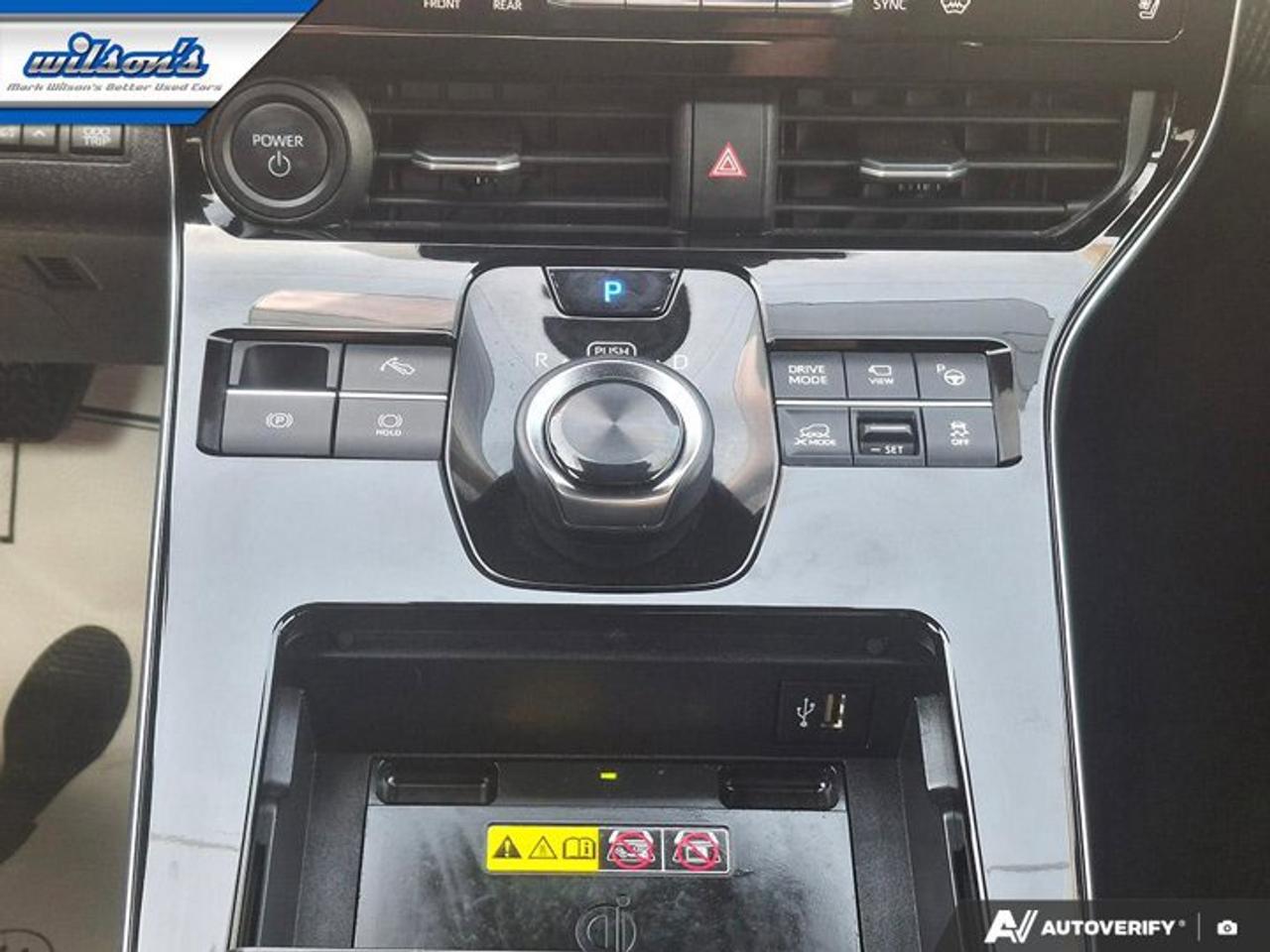 2023 Subaru Solterra Leather | Sunroof | w/Technology Package | 360 Camera | Adaptive Cruise | and More ! Photo