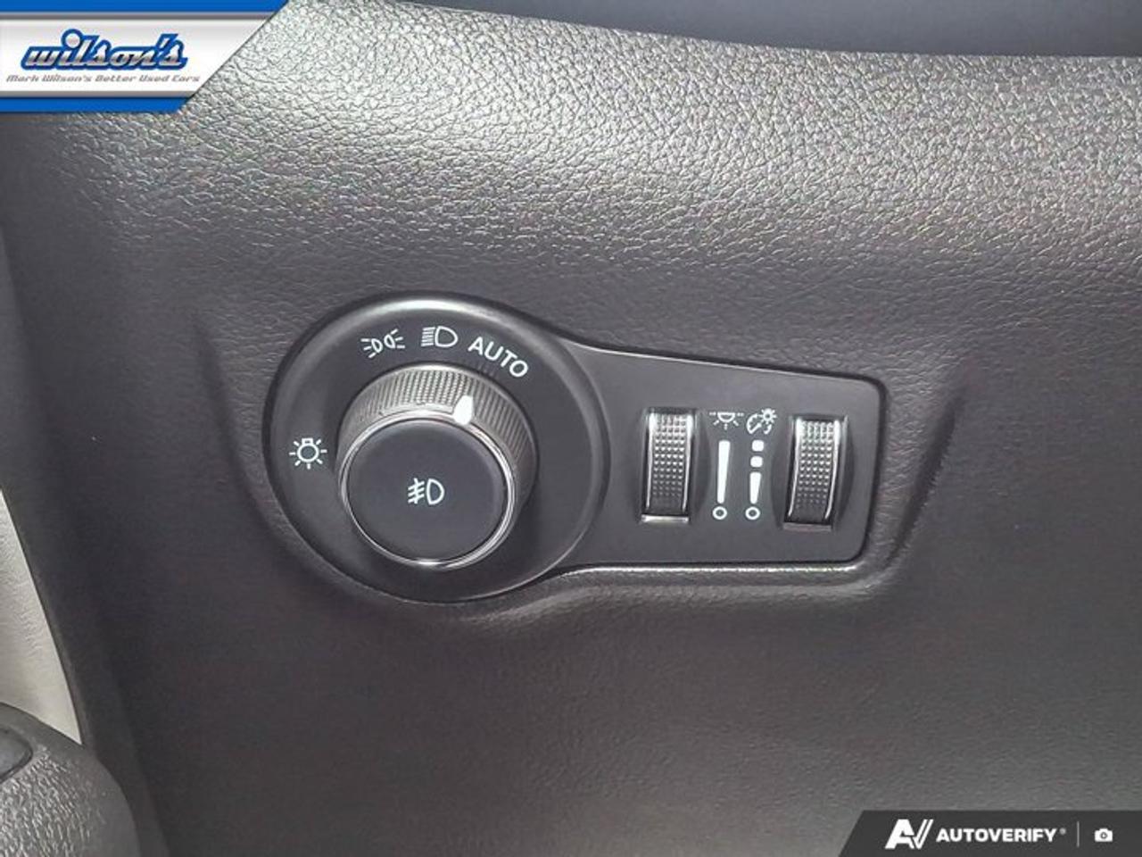 2024 Jeep Compass Limited 4x4 | Leather | Heated Seats + Steering | Cooled Seats | Adaptive Cruise | and More ! Photo
