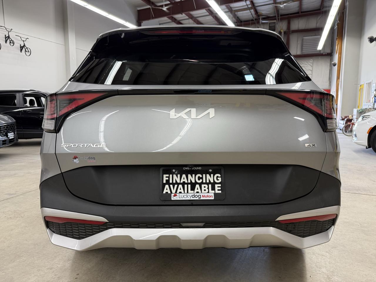2023 Kia Sportage LX Photo