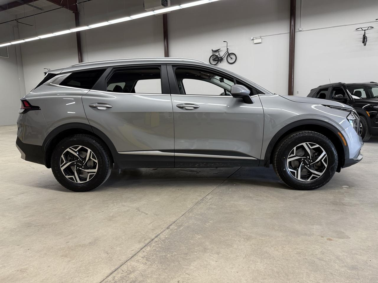 2023 Kia Sportage LX Photo