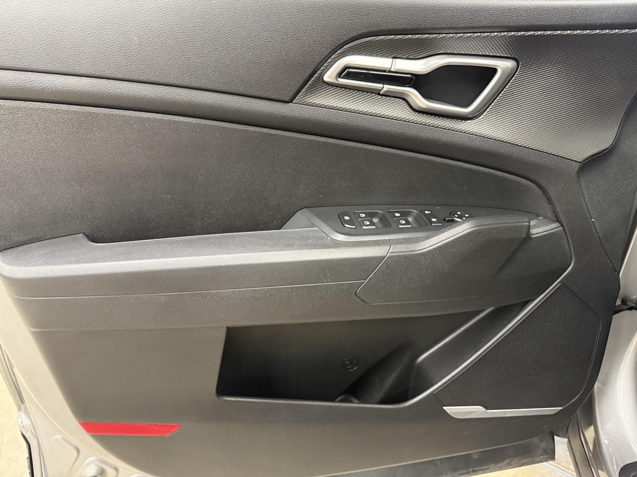 2023 Kia Sportage LX Photo