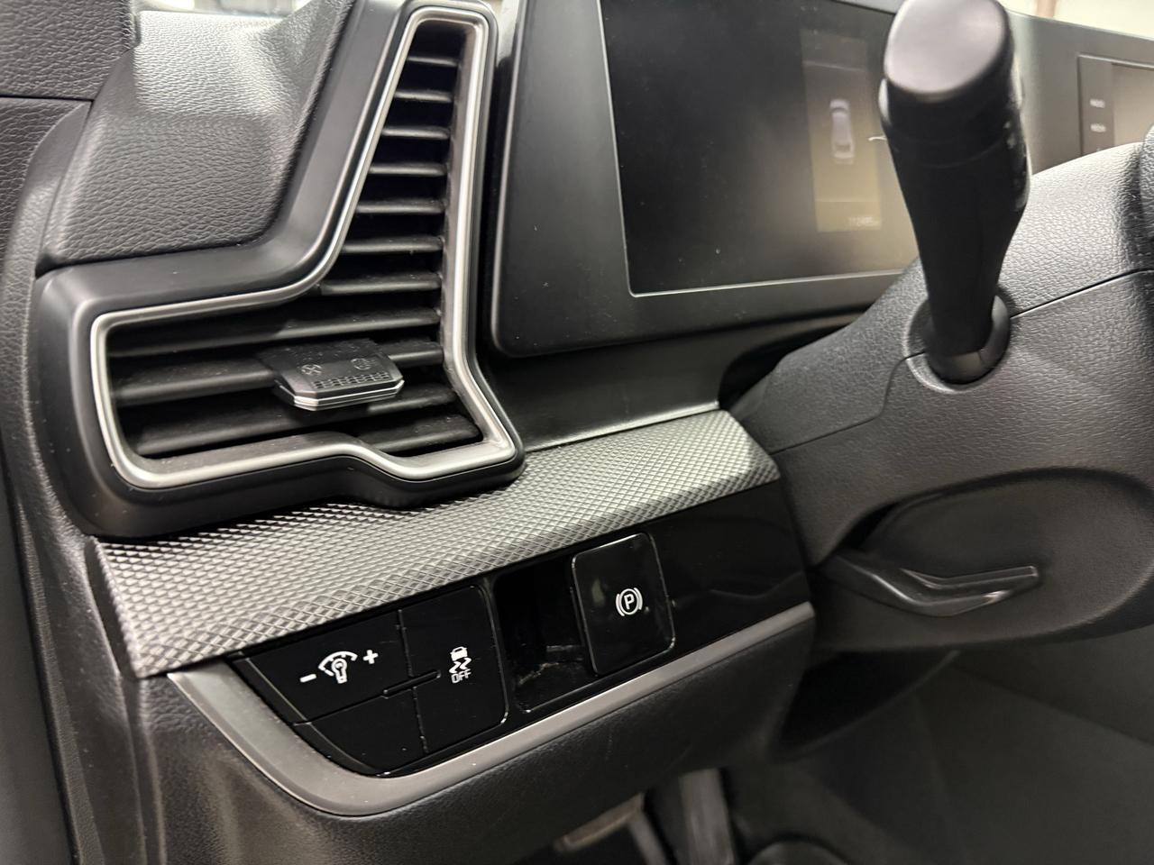 2023 Kia Sportage LX Photo