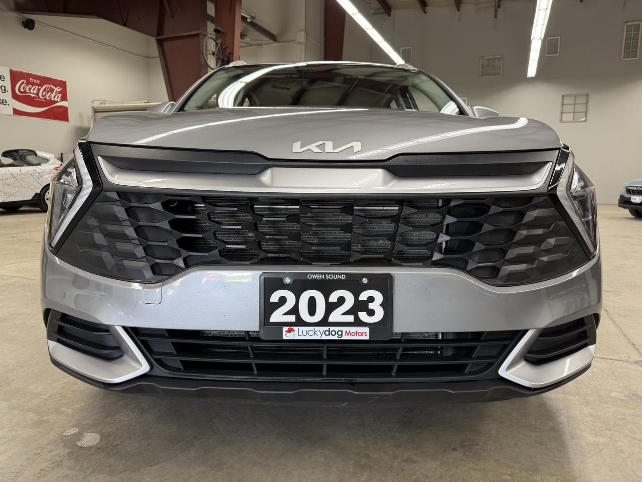 2023 Kia Sportage LX Photo1