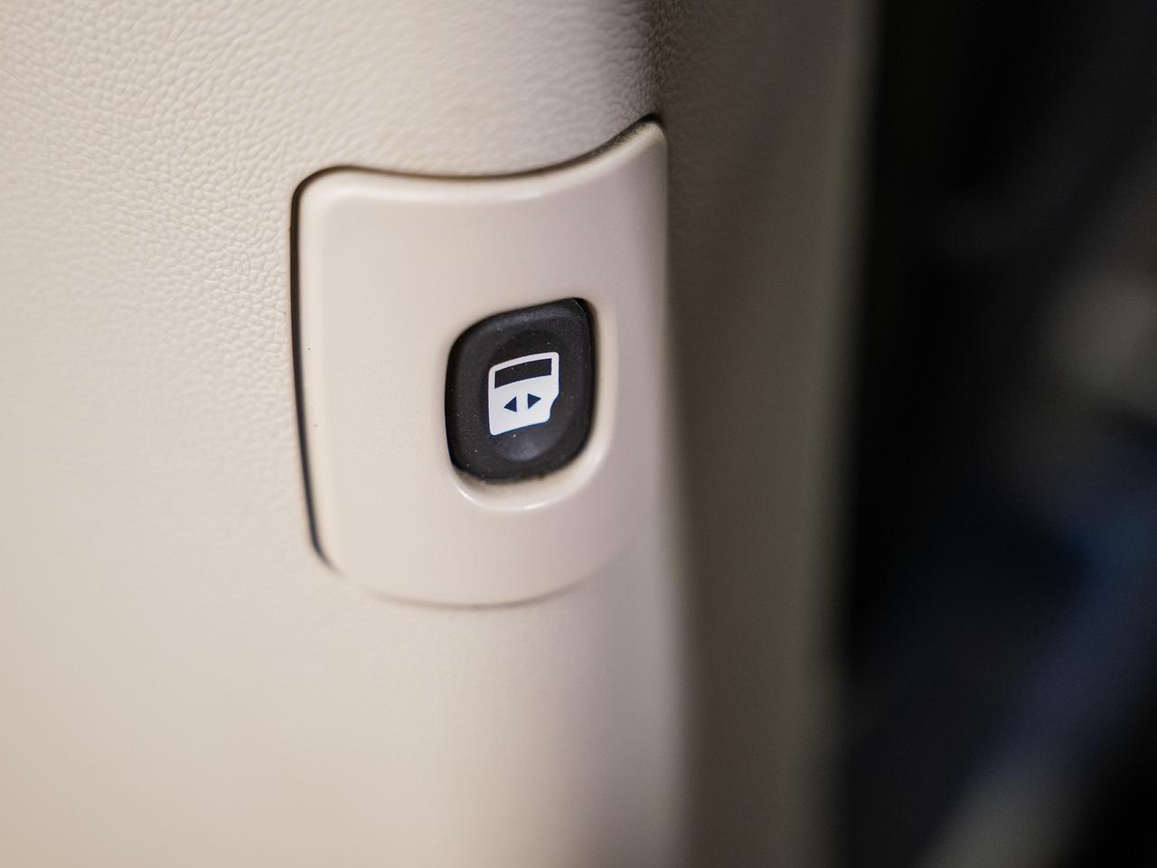 2020 Dodge Grand Caravan CREW PLUS | StowGo | PowerDoors | CarPlay