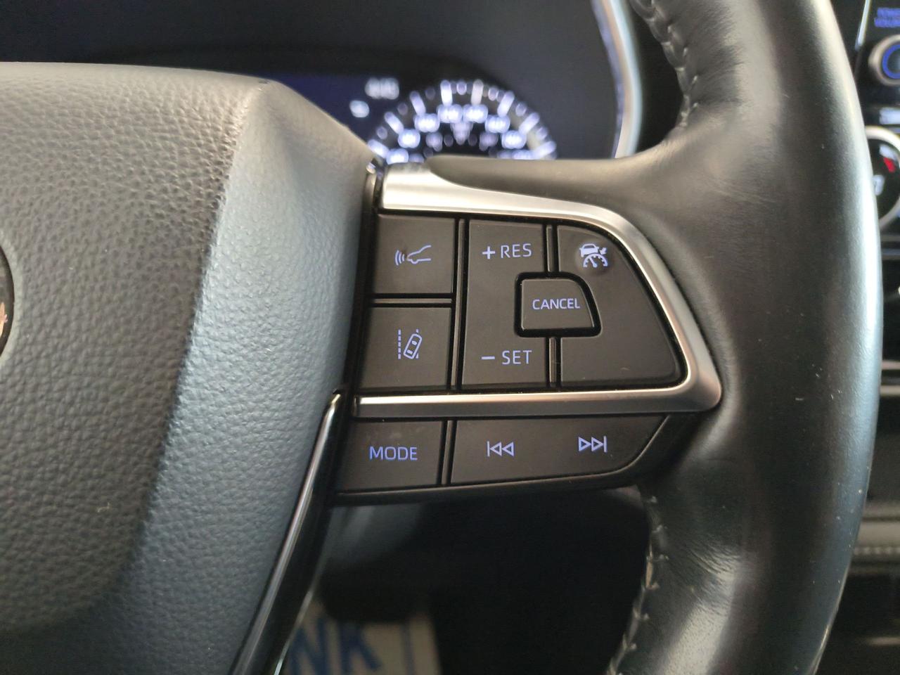 2021 Toyota Highlander LIMITED  Photo0