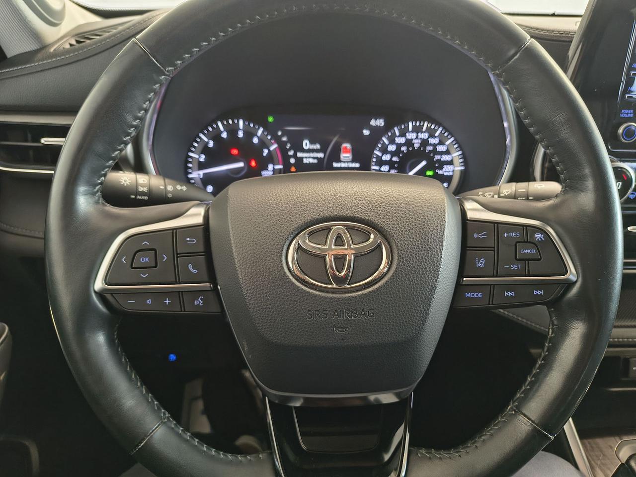 2021 Toyota Highlander LIMITED  Photo0