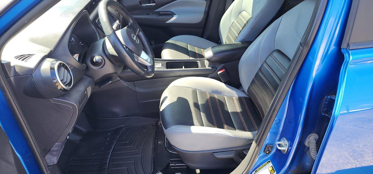2021 Nissan Kicks SR Photo