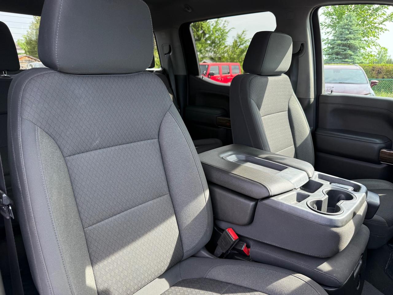 2022 GMC Sierra 1500 Limited Elevation Heated Steering and Seats! CarPlay! Photo