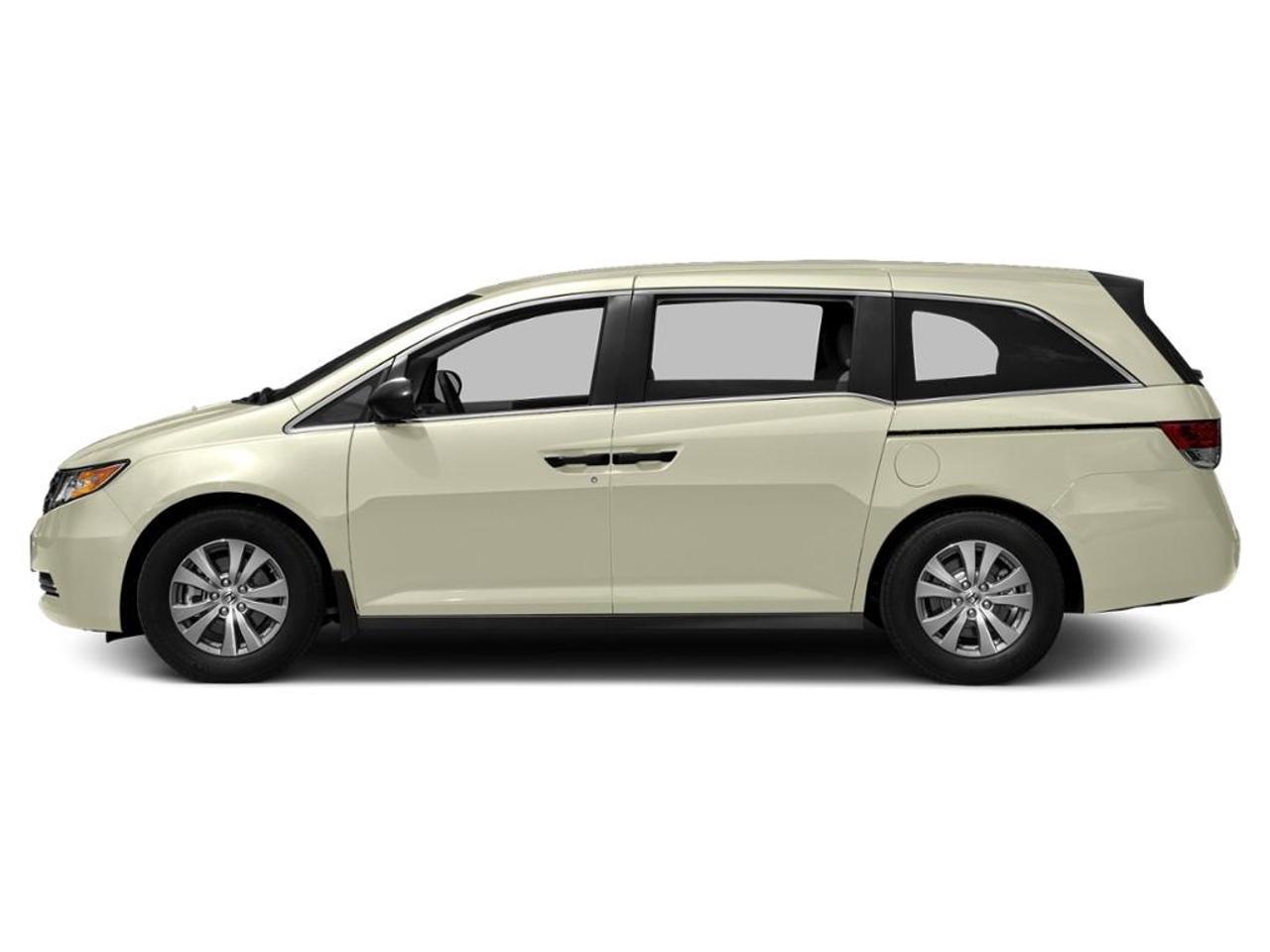 2015 Honda Odyssey SE Photo