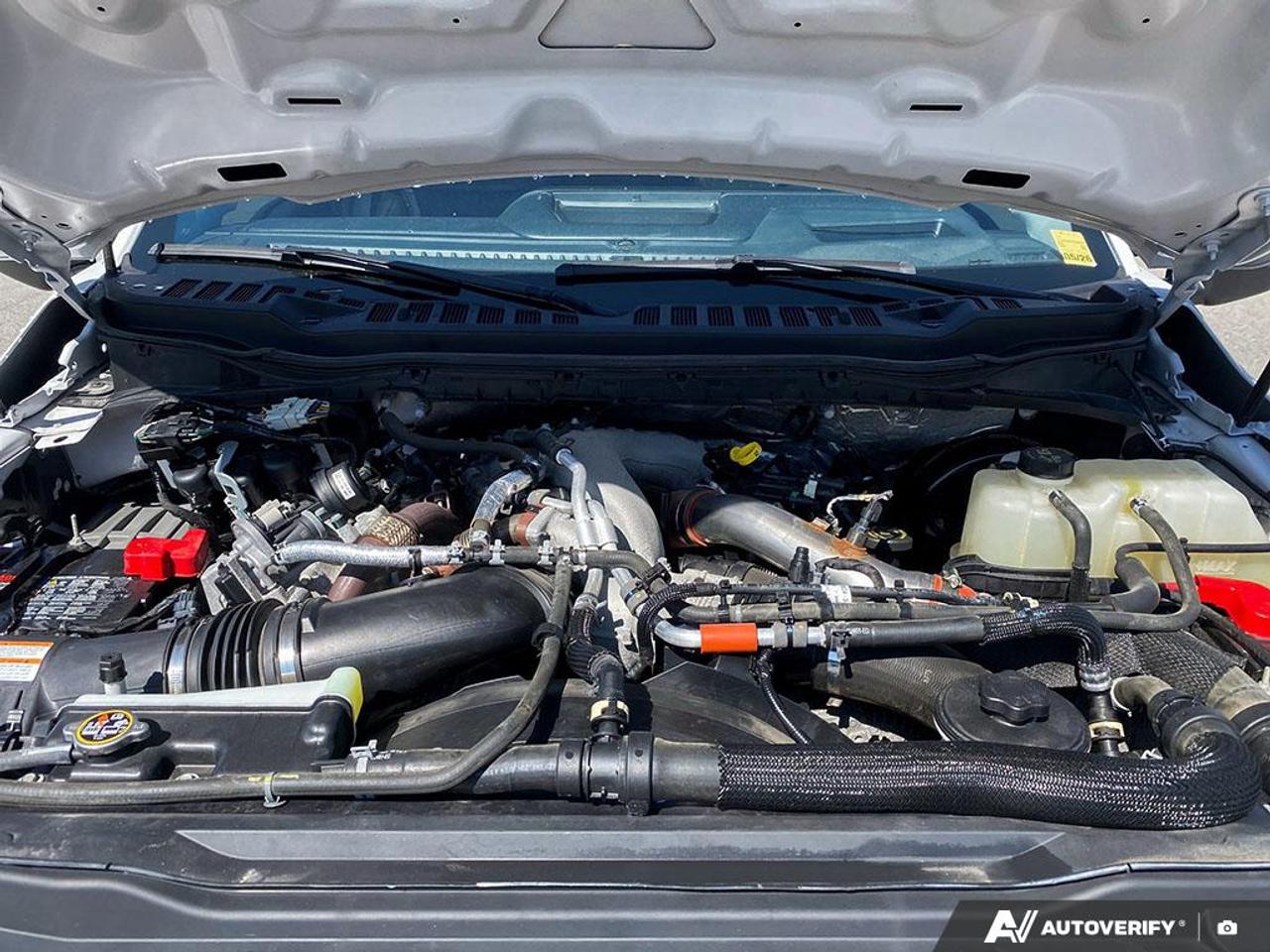 2024 Ford F-250 Lariat LARIAT ULTIMATE | BLACK APPEARANCE | 6.7 HO DIESEL Photo