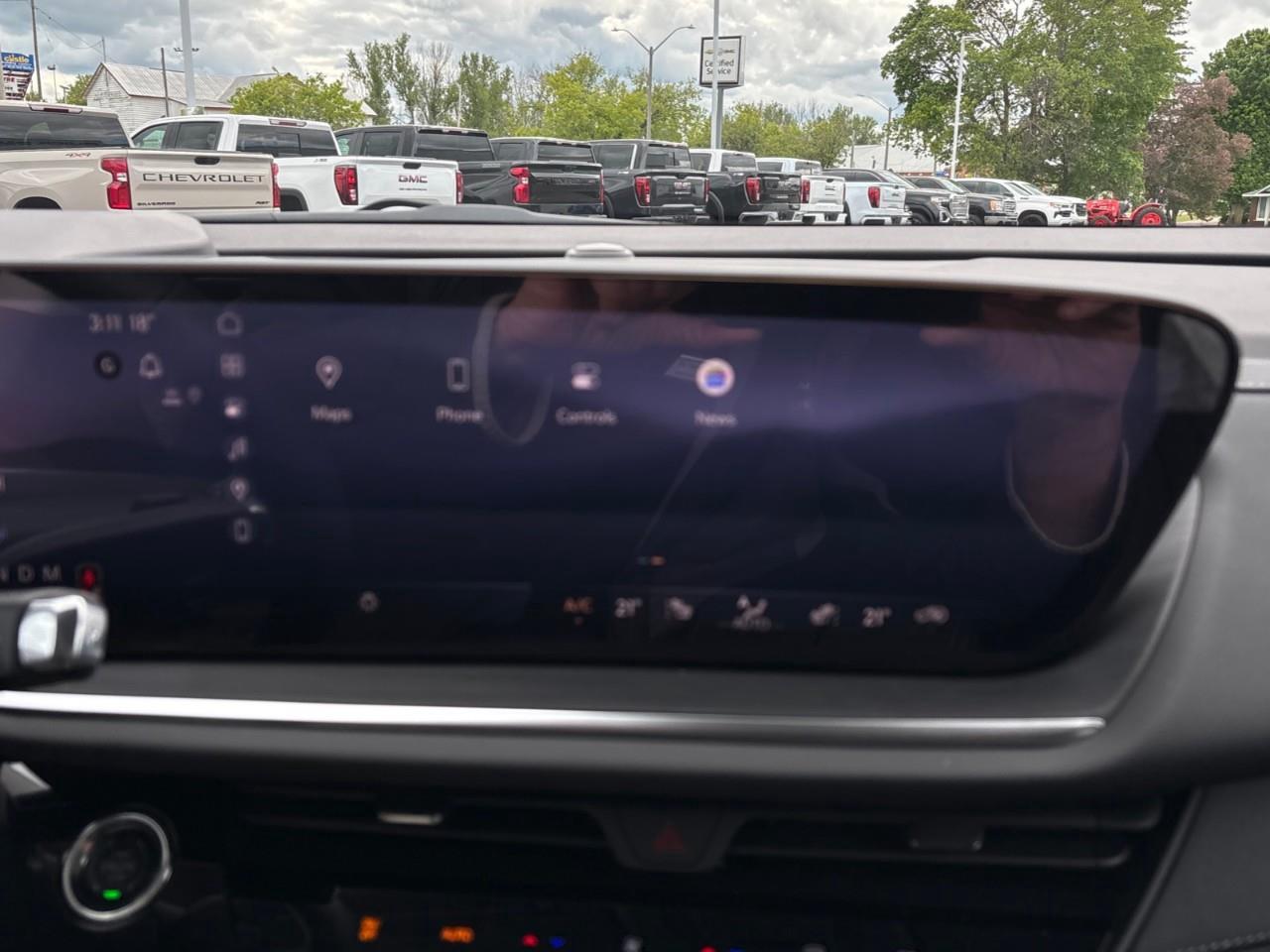 2026 Buick Envision Preferred New 2026 5 Passenger AWD SUV with Heated Front Seats, Heated Steering Wheel, Heads-Up Display, 30 Ultra-Wide Diagonal Screen, Adaptive Cruise Control, Wireless Phone Charging and Wireless Apple CarPla Photo