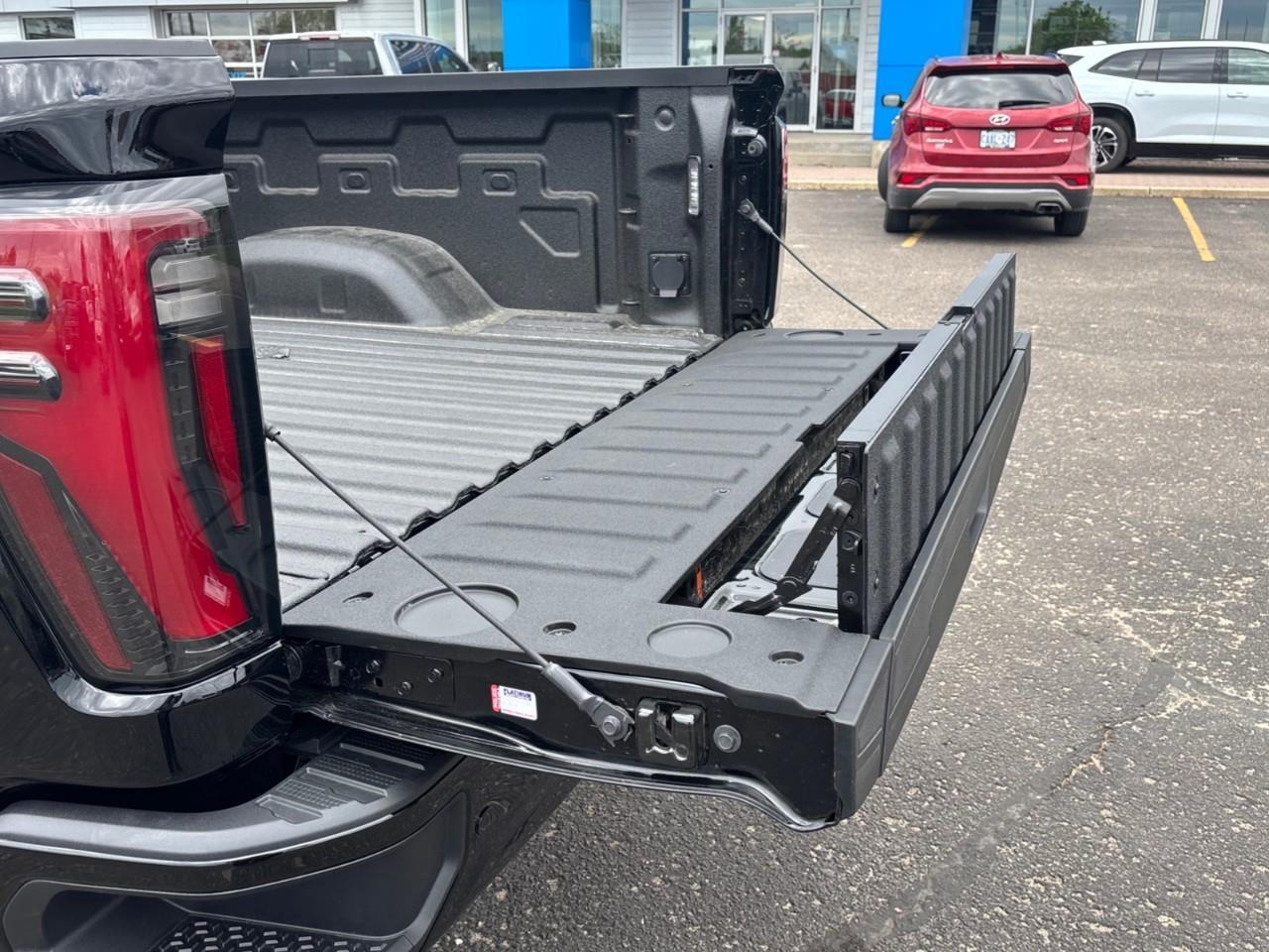 2026 GMC Sierra 2500 HD AT4 Photo