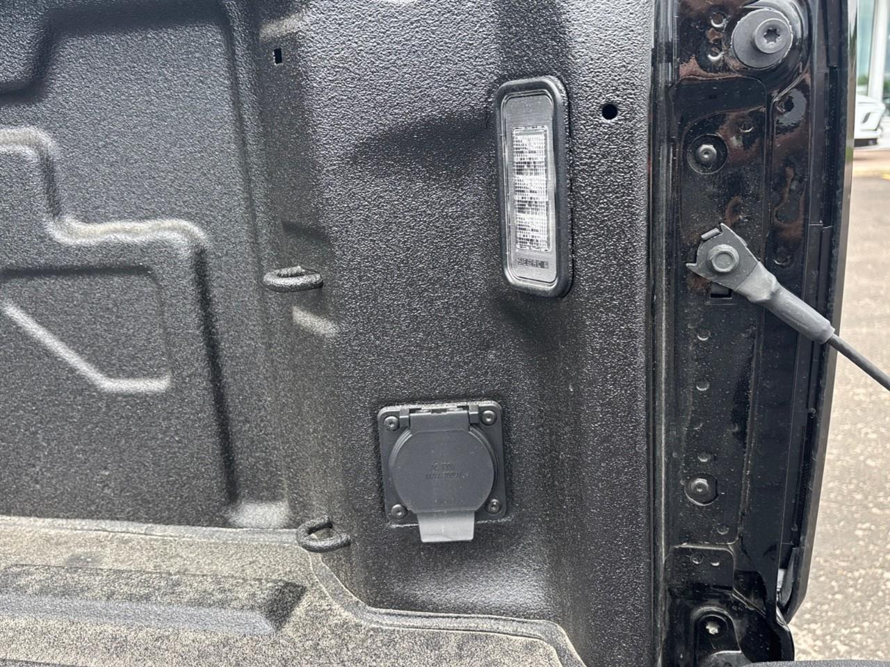 2026 GMC Sierra 2500 HD AT4 Photo
