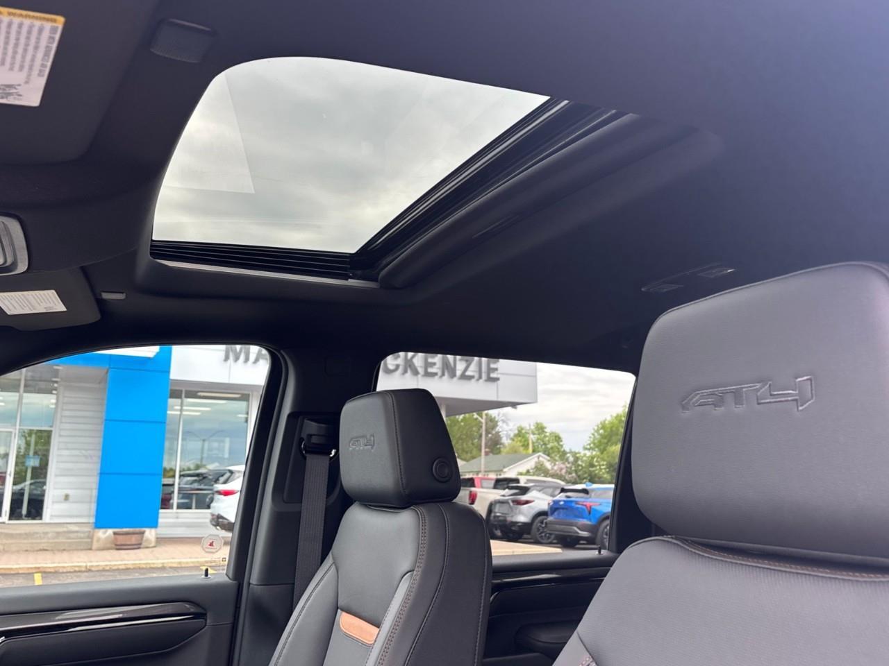 2026 GMC Sierra 2500 HD AT4 Photo