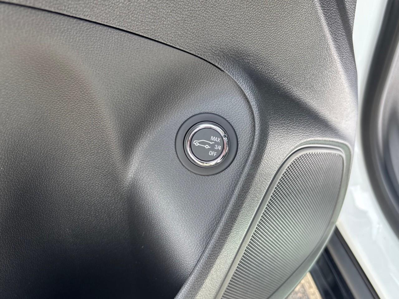 2026 Buick Encore GX Sport Touring Photo