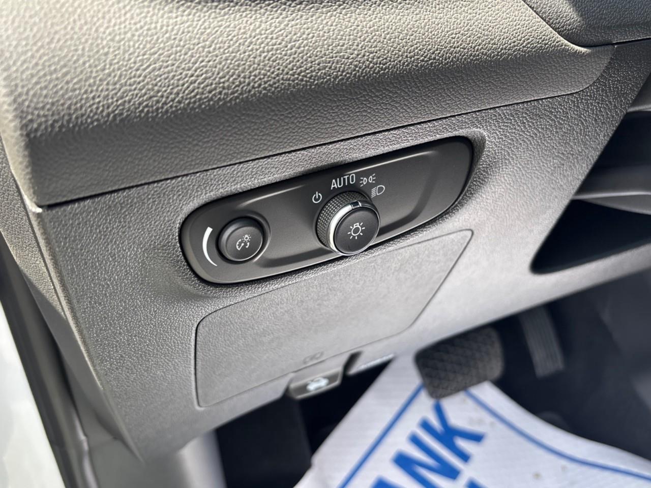 2026 Buick Encore GX Sport Touring Photo
