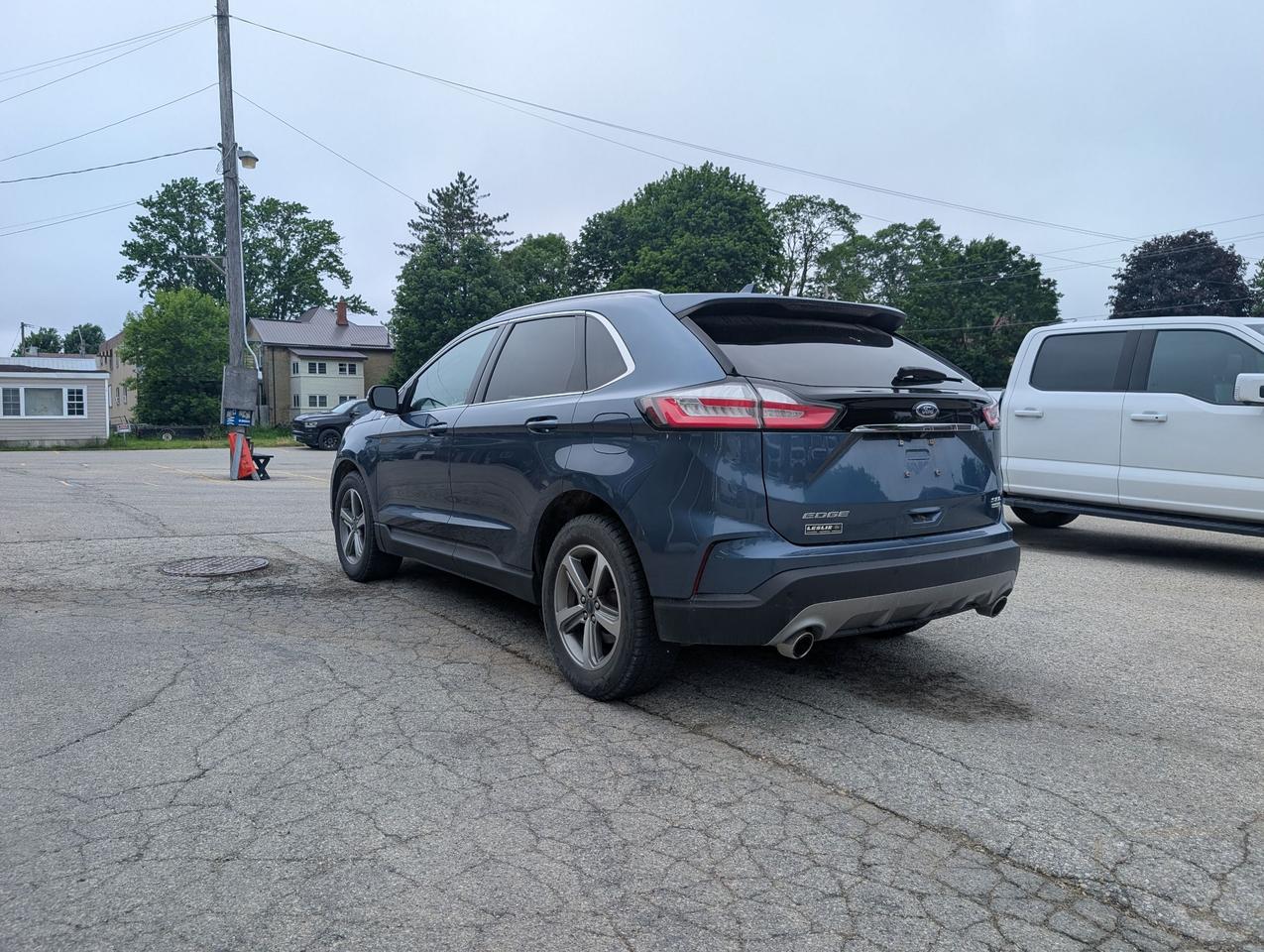 2019 Ford Edge SEL AWD Photo3