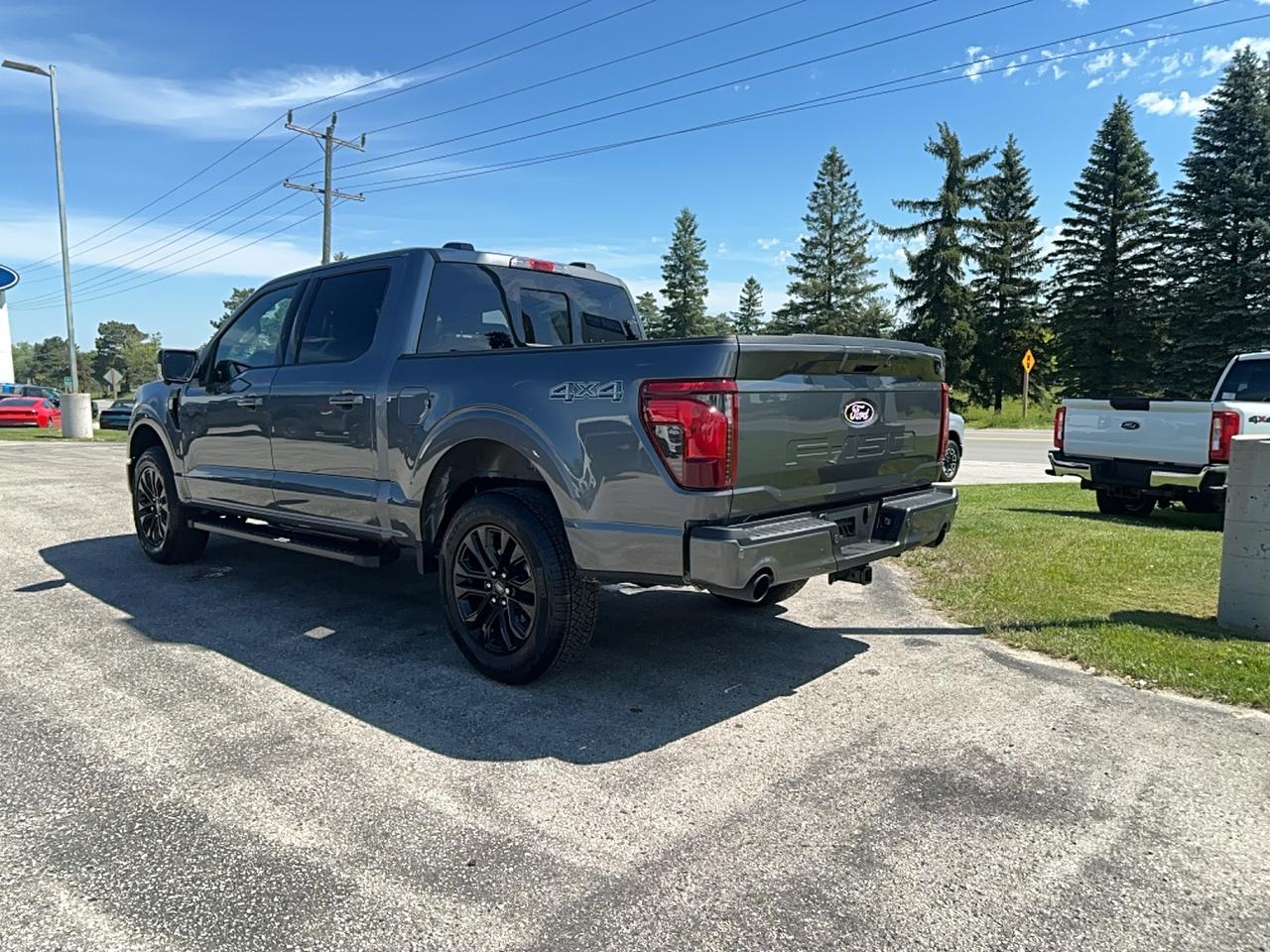 2026 Ford F-150 XLT SuperCrew 302A 4x4 Photo3