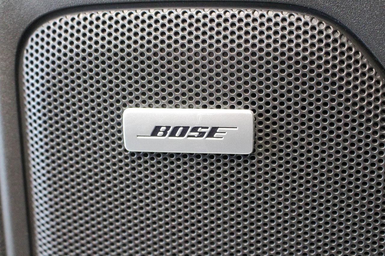 2021 Chevrolet Silverado 1500 High Country DIESEL - TRUCK CAP - BOSE AUDIO - NAVIGATION Photo