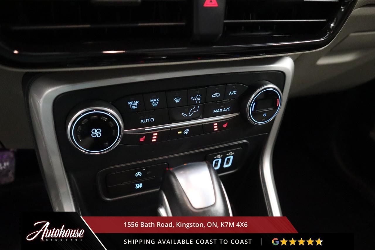 2020 Ford EcoSport Titanium POWER MOONROOF - NAVIGATION Photo