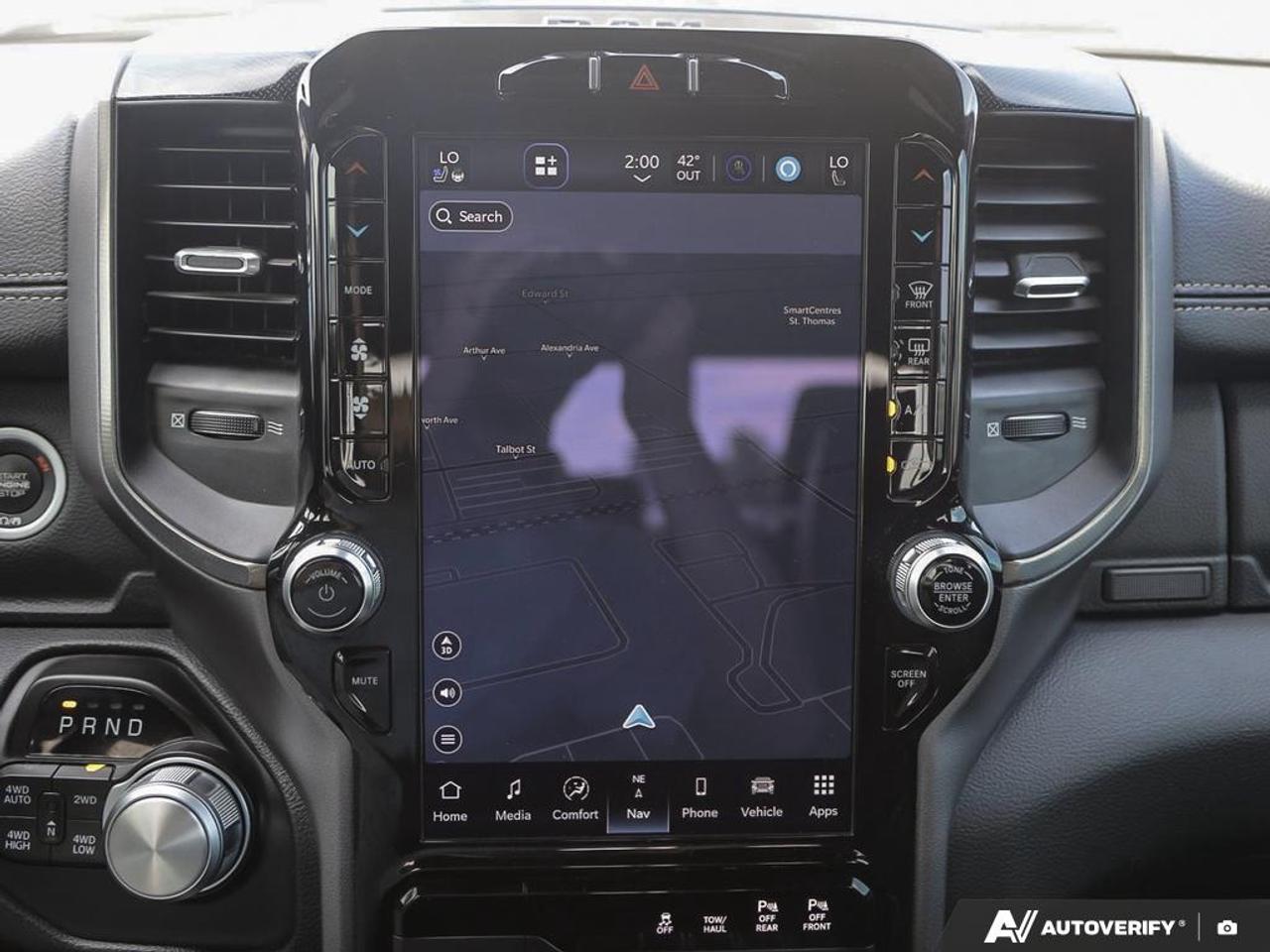 2022 RAM 1500 Sport NAV | 9 SPEAKER ALPINE PREMIUM STEREO Photo