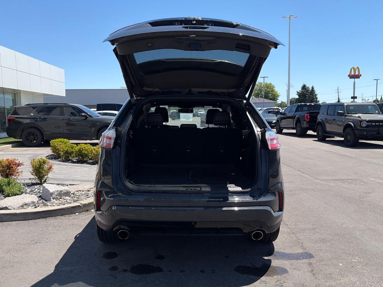 2021 Ford Edge ST LINE FWD Photo4