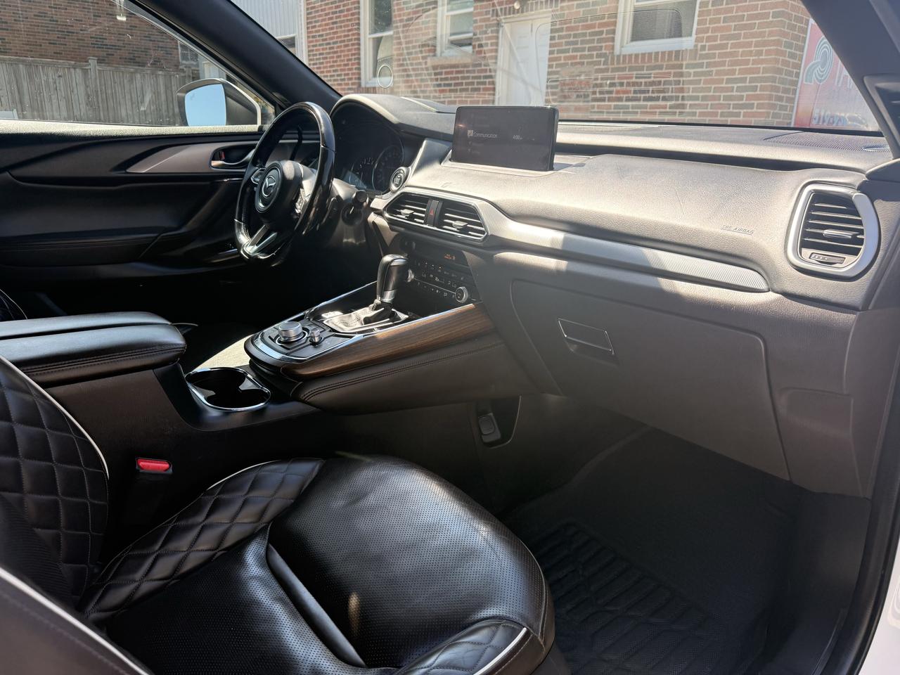 2022 Mazda CX-9 Signature Photo