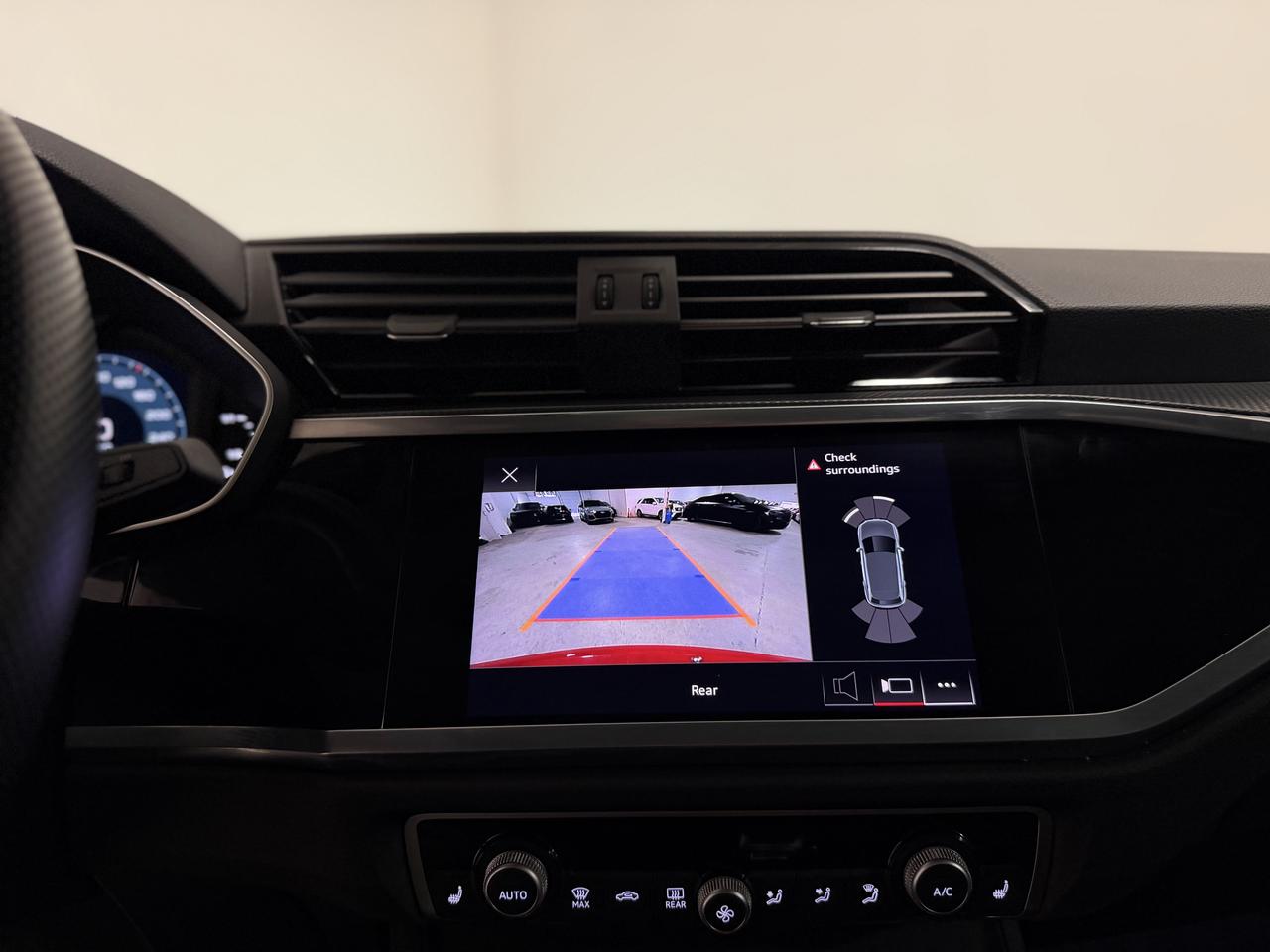 2022 Audi Q3 Progressiv | S LINE | LOW KM | Photo