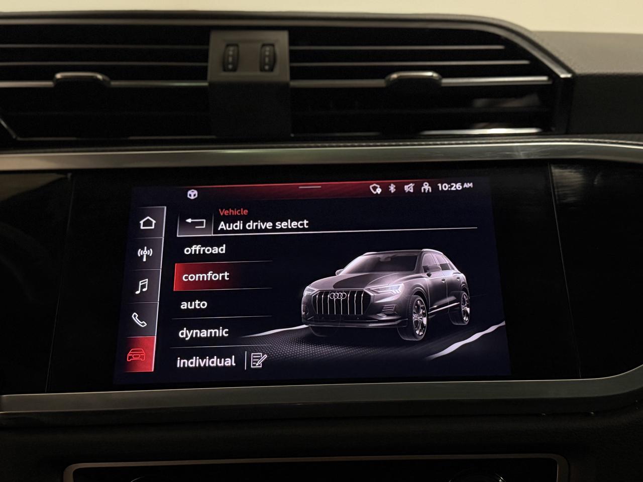 2022 Audi Q3 Progressiv | S LINE | LOW KM | Photo