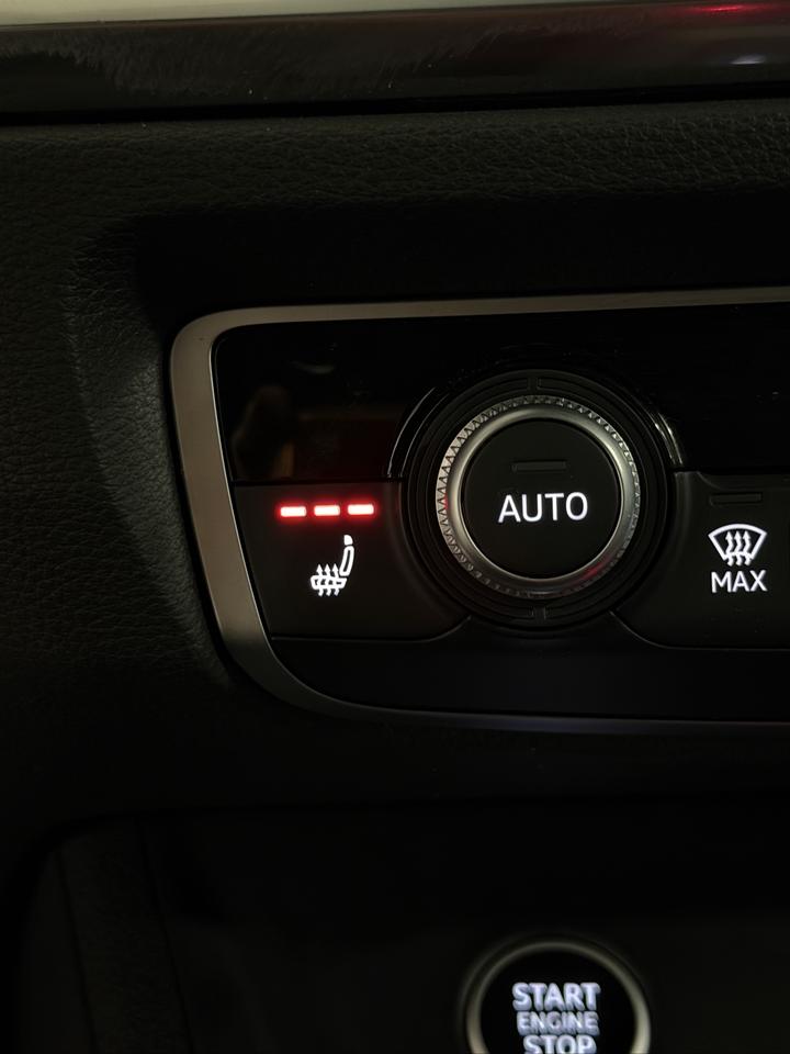 2022 Audi Q3 Progressiv | S LINE | LOW KM | Photo