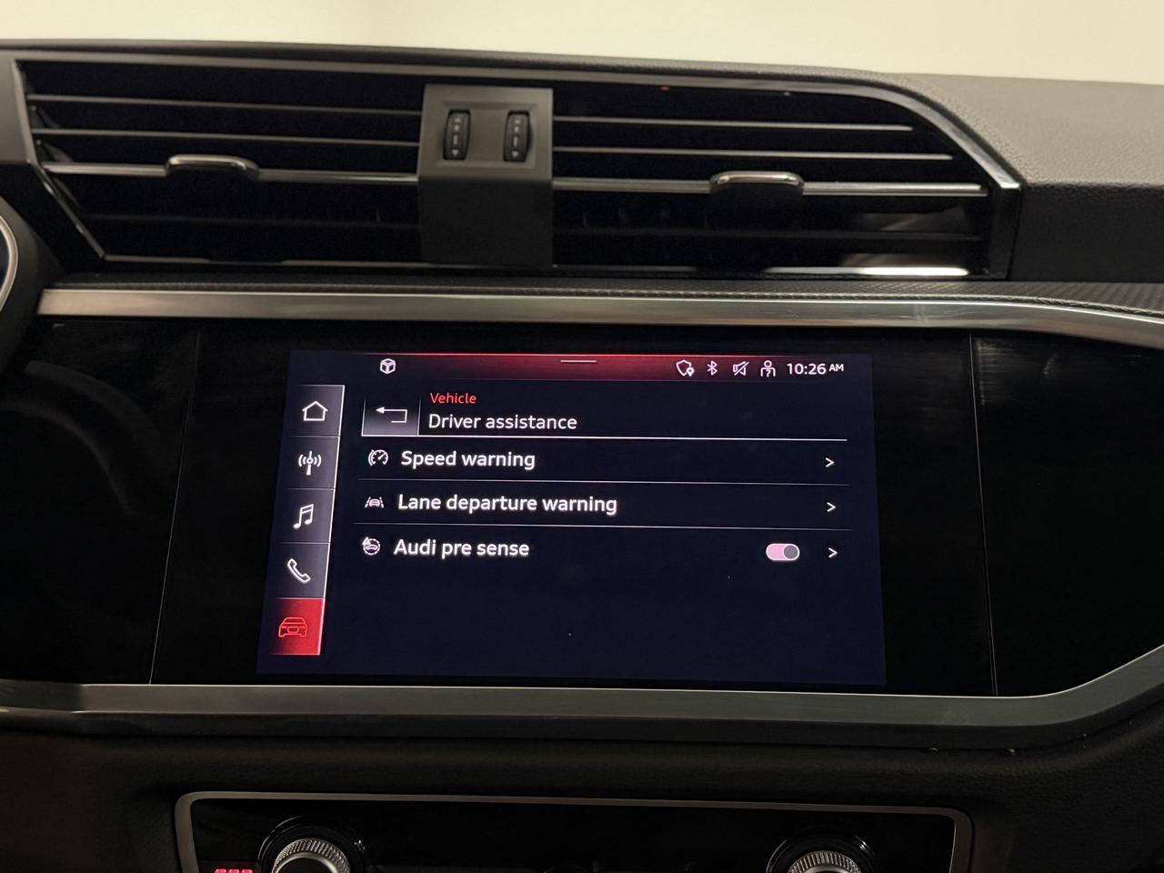 2022 Audi Q3 Progressiv | S LINE | LOW KM | Photo