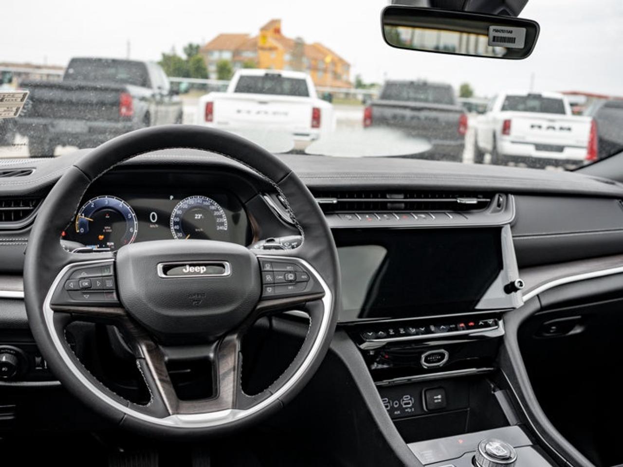 2026 Jeep Grand Cherokee Limited Photo