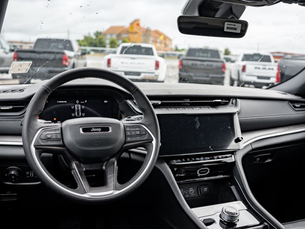 2026 Jeep Grand Cherokee Limited Photo