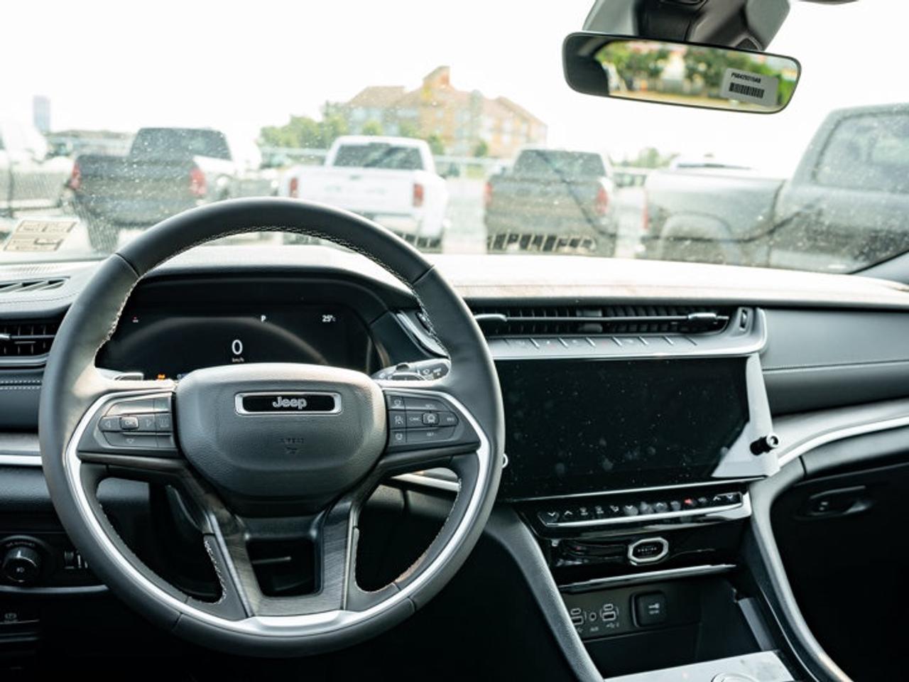 2026 Jeep Grand Cherokee Limited Photo