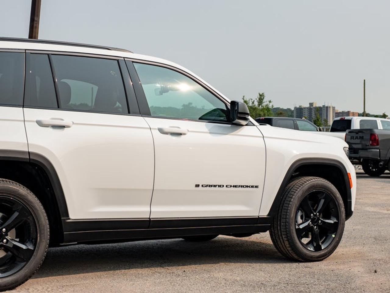 2026 Jeep Grand Cherokee Limited Photo