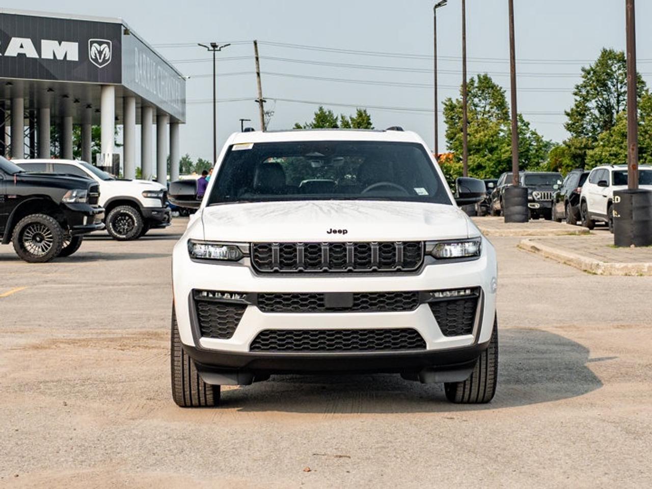 2026 Jeep Grand Cherokee Limited Photo