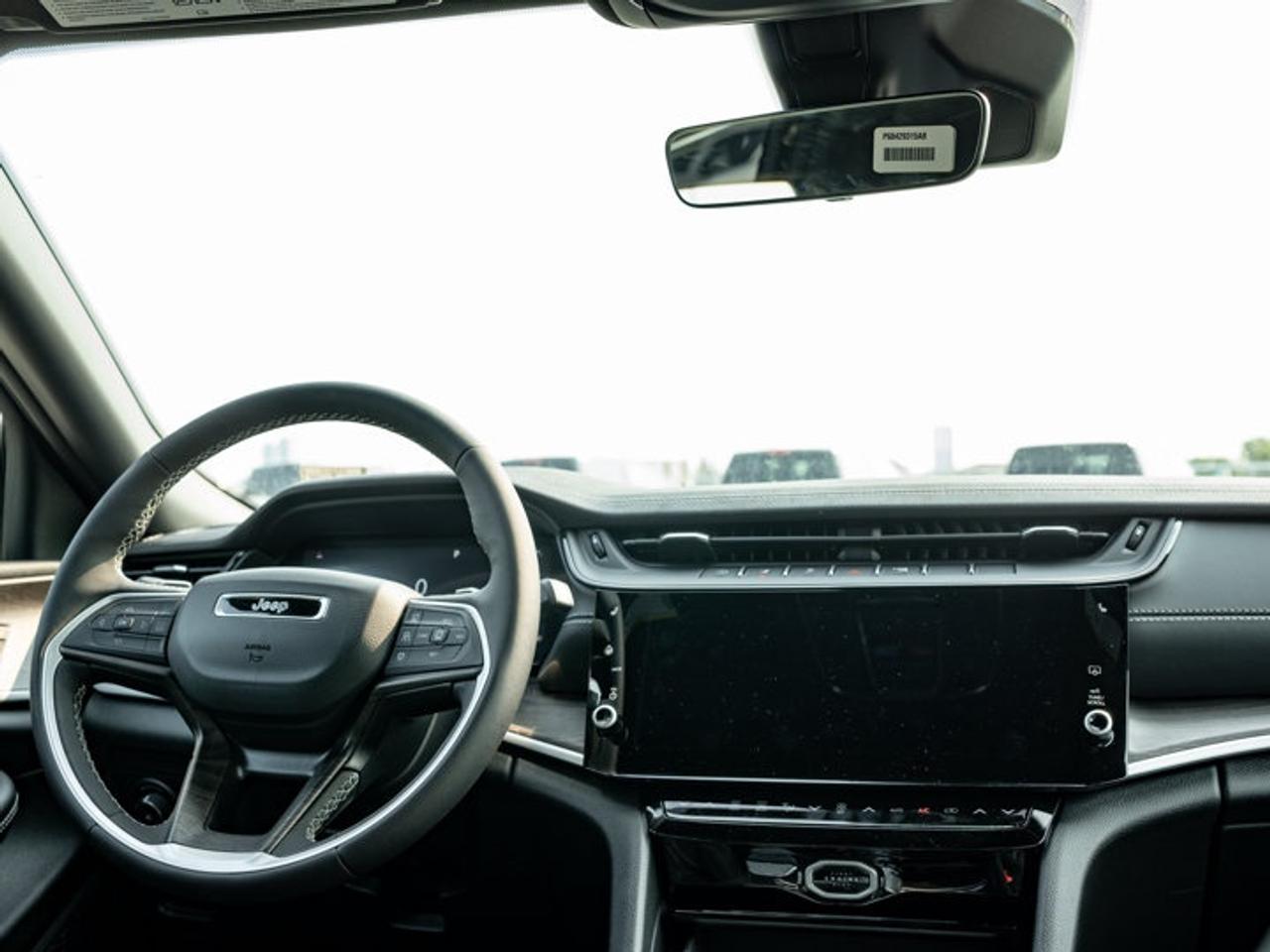 2026 Jeep Grand Cherokee Limited Photo