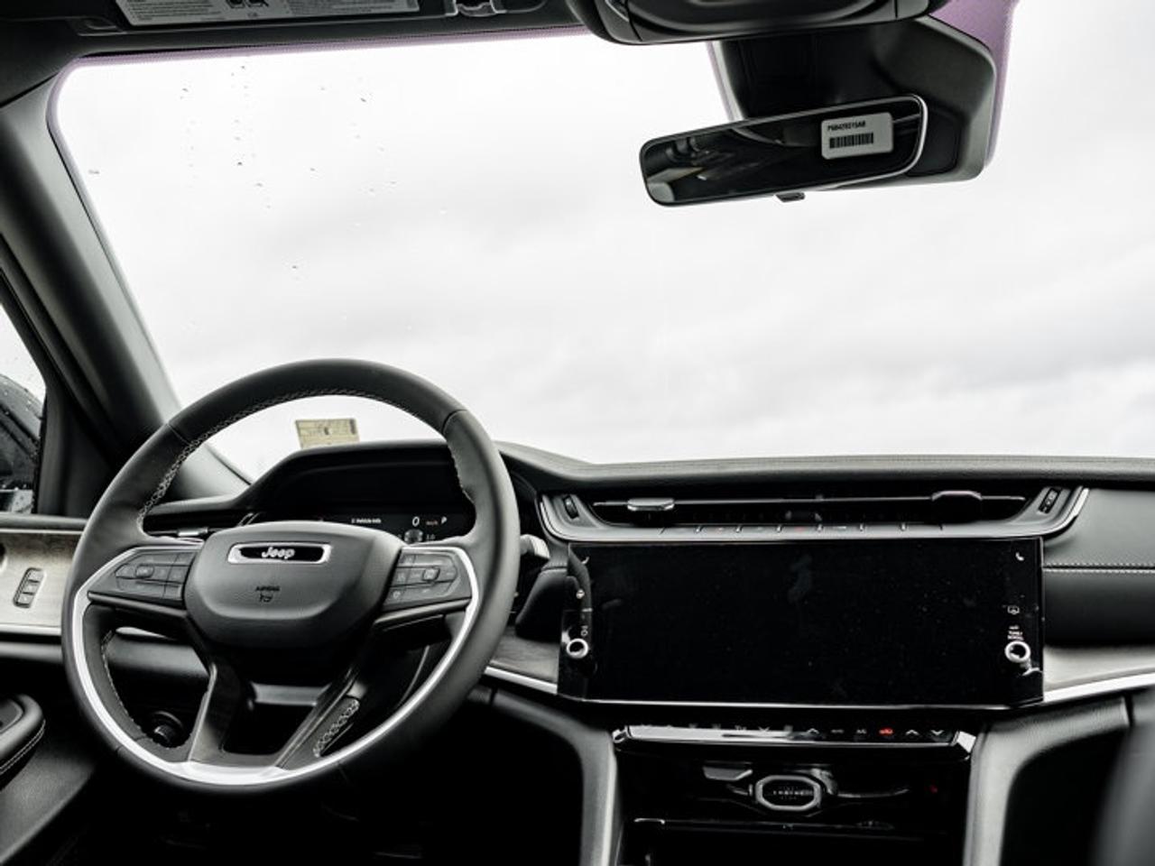 2026 Jeep Grand Cherokee Limited Photo