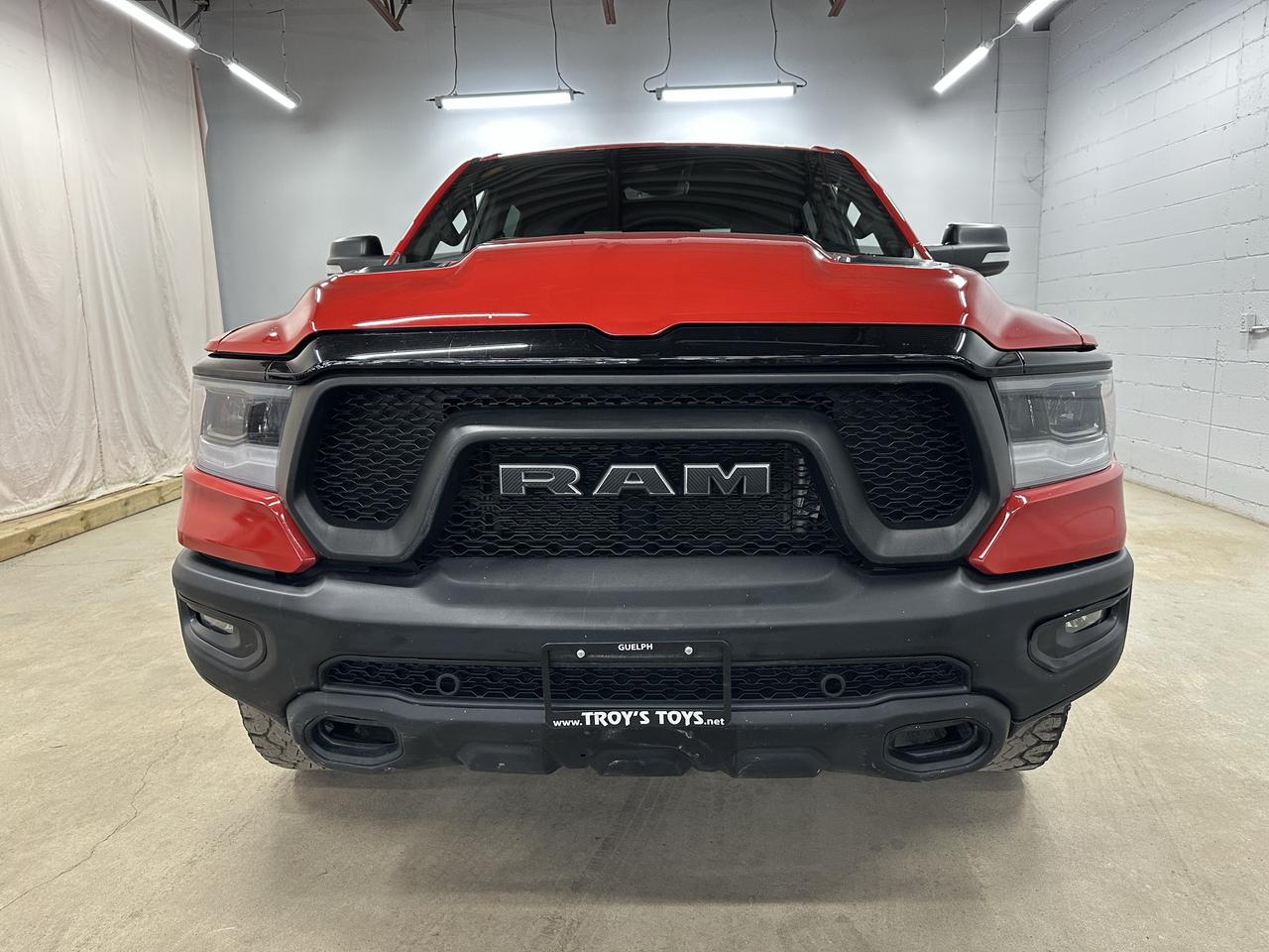 2021 RAM 1500 Rebel | RED & BLACK INTERIOR | ADJUSTABLE PEDALS Photo2