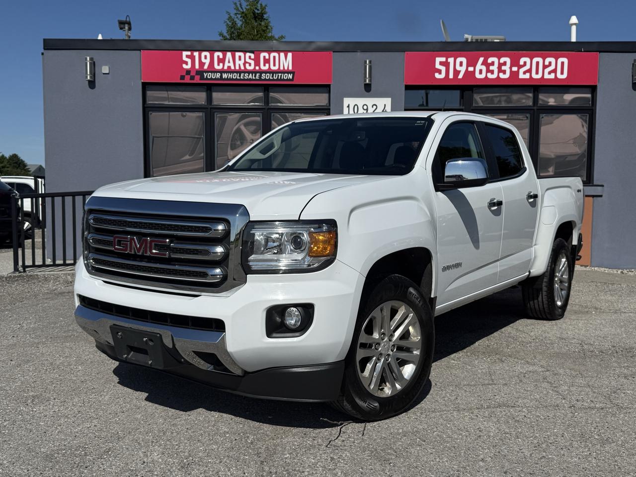 2018 GMC Canyon SLT | Backup Camera | Navigation | Heated Seats