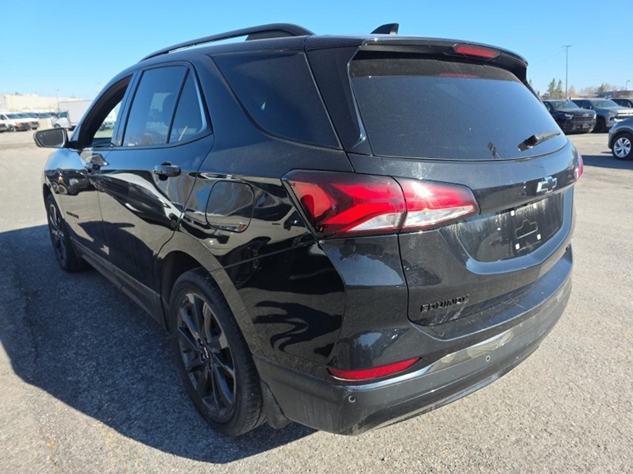 2022 Chevrolet Equinox RS - AWD, BOSE AUDIO, PANO ROOF, HEATED SEATS!!! Photo