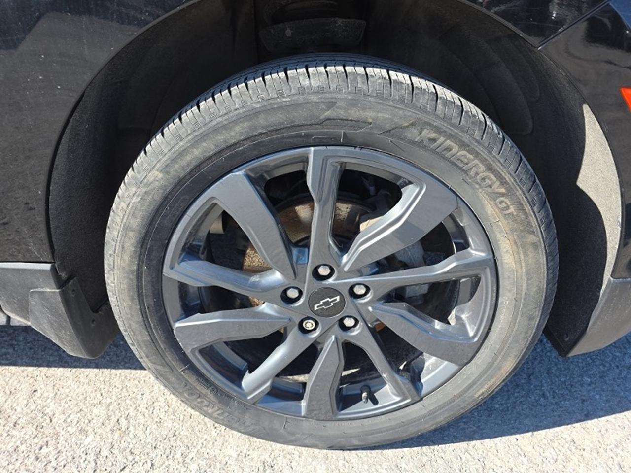 2022 Chevrolet Equinox RS - AWD, BOSE AUDIO, PANO ROOF, HEATED SEATS!!! Photo